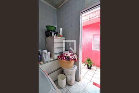 Casa à venda com 120m², 2 quartos e 2 vagasÁrea de Serviço