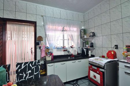 Casa à venda com 120m², 2 quartos e 2 vagasCozinha