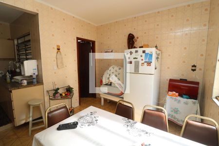 Casa à venda com 120m², 5 quartos e 2 vagasCopa