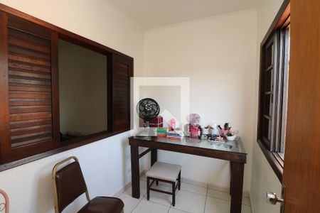 Casa à venda com 120m², 5 quartos e 2 vagasCloset do quarto 3