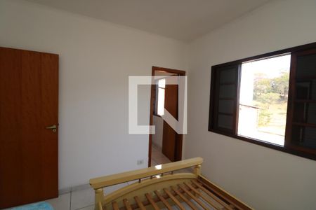 Casa à venda com 120m², 5 quartos e 2 vagasQuarto 3