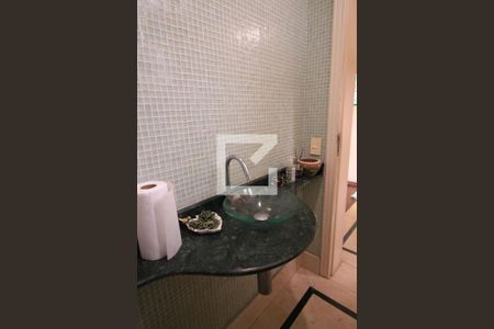 Casa à venda com 480m², 6 quartos e 5 vagasLavabo