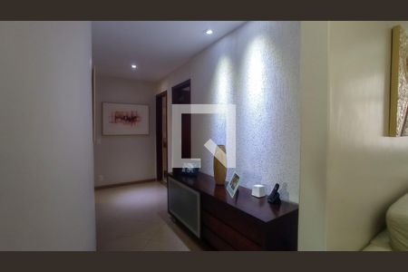 Apartamento à venda com 240m², 4 quartos e 2 vagas