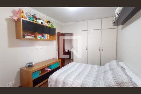 Apartamento à venda com 240m², 4 quartos e 2 vagas