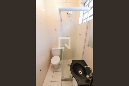 Casa à venda com 250m², 4 quartos e 2 vagas Casa à venda com 250m², 4 quartos e 2 vagasEdicula ( Baixo )