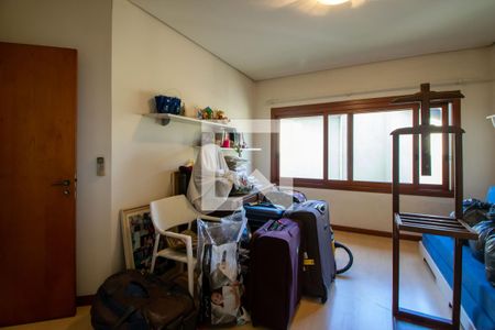 Casa de condomínio à venda com 389m², 3 quartos e 3 vagas Casa de condomínio à venda com 389m², 3 quartos e 3 vagasSuíte 2