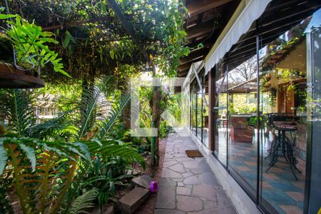 Casa de condomínio à venda com 389m², 3 quartos e 3 vagas Casa de condomínio à venda com 389m², 3 quartos e 3 vagasVaranda da Sala