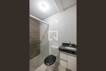 Apartamento à venda com 41m², 2 quartos e 1 vaga Apartamento à venda com 41m², 2 quartos e 1 vagaBanheiro Social