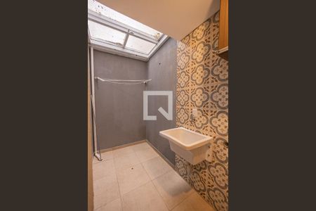 Apartamento à venda com 41m², 2 quartos e 1 vaga Apartamento à venda com 41m², 2 quartos e 1 vagaÁrea de Serviço