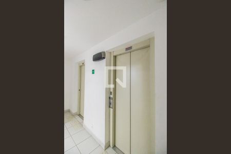 Apartamento à venda com 71m², 3 quartos e 1 vagaÁrea comum