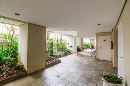 Apartamento à venda com 71m², 3 quartos e 1 vagaÁrea comum