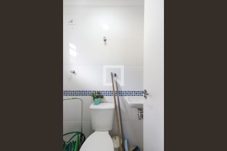 Casa à venda com 150m², 3 quartos e 4 vagas Casa à venda com 150m², 3 quartos e 4 vagasBanheiro de Serviço