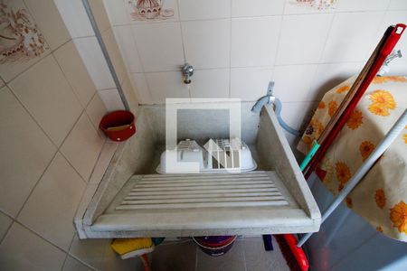 Apartamento à venda com 79m², 2 quartos e sem vaga Apartamento à venda com 79m², 2 quartos e sem vagaLavanderia