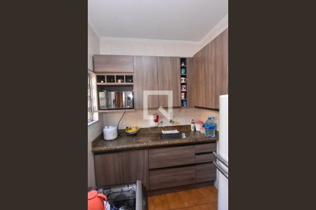 Casa à venda com 100m², 2 quartos e 1 vaga Casa à venda com 100m², 2 quartos e 1 vagaCozinha