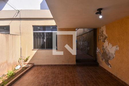 Casa à venda com 100m², 2 quartos e 1 vaga Casa à venda com 100m², 2 quartos e 1 vagaGaragem