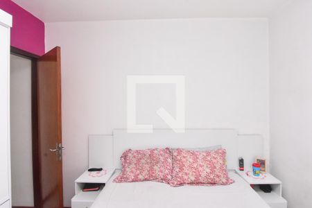 Casa à venda com 100m², 2 quartos e 1 vaga Casa à venda com 100m², 2 quartos e 1 vagaQuarto 1