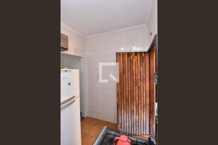 Casa à venda com 100m², 2 quartos e 1 vaga Casa à venda com 100m², 2 quartos e 1 vagaCozinha