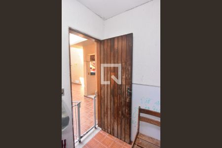 Casa à venda com 100m², 2 quartos e 1 vaga Casa à venda com 100m², 2 quartos e 1 vagaQuarto de Serviço