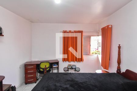 Casa à venda com 189m², 3 quartos e 5 vagas Casa à venda com 189m², 3 quartos e 5 vagasQuarto 2