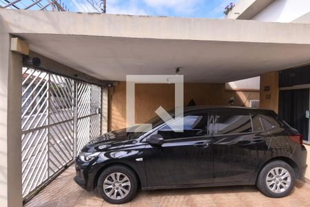 Casa à venda com 189m², 3 quartos e 5 vagas Casa à venda com 189m², 3 quartos e 5 vagasGaragem