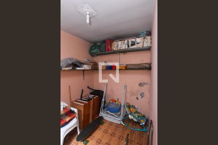 Casa à venda com 189m², 3 quartos e 5 vagas Casa à venda com 189m², 3 quartos e 5 vagasQuarto de Serviço