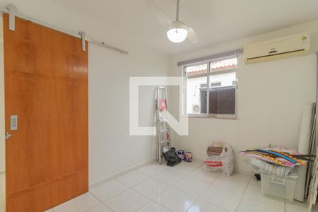 Quarto 2 de apartamento à venda com 2 quartos, 56m² em Anil, Rio de Janeiro