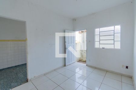 Casa à venda com 140m², 3 quartos e 2 vagas Casa à venda com 140m², 3 quartos e 2 vagasSala 2