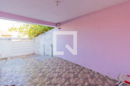 Casa à venda com 140m², 3 quartos e 2 vagas Casa à venda com 140m², 3 quartos e 2 vagasGaragem