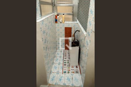 Apartamento à venda com 64m², 2 quartos e 1 vaga Apartamento à venda com 64m², 2 quartos e 1 vagaQuarto de Serviço