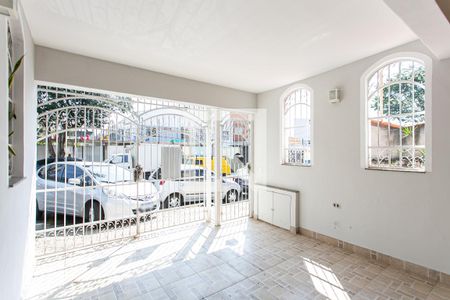 Casa à venda com 120m², 2 quartos e 1 vaga Casa à venda com 120m², 2 quartos e 1 vagaGaragem