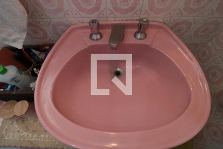 Casa à venda com 210m², 3 quartos e 4 vagasBanheiro - pia