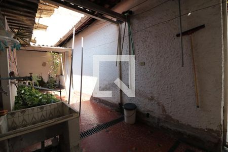 Casa à venda com 210m², 3 quartos e 4 vagasÁrea de Serviço