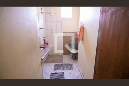 Casa à venda com 402m², 4 quartos e 8 vagasBanheiro