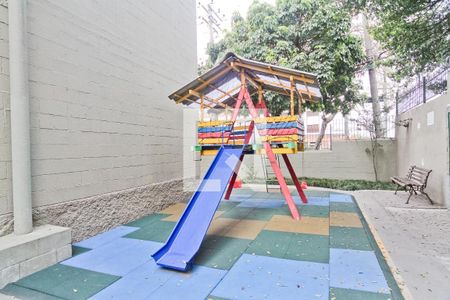 Apartamento à venda com 73m², 2 quartos e 1 vagaÁrea Comum - Playground