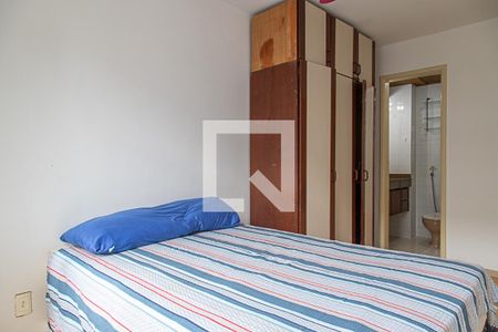 Apartamento à venda com 100m², 2 quartos e 2 vagas Apartamento à venda com 100m², 2 quartos e 2 vagasSuíte