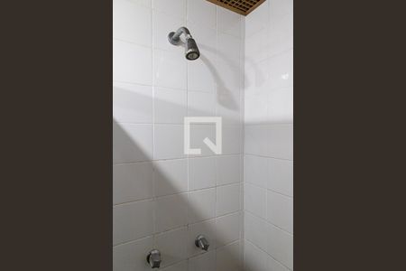 Apartamento à venda com 100m², 2 quartos e 2 vagas Apartamento à venda com 100m², 2 quartos e 2 vagasBanheiro da suíte