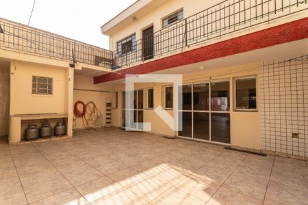 Casa à venda com 300m², 3 quartos e sem vaga Casa à venda com 300m², 3 quartos e sem vagaÁrea comum