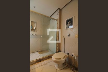 Casa à venda com 769m², 5 quartos e 4 vagasBanheiro - Suíte 2