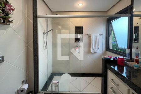 Casa à venda com 769m², 5 quartos e 4 vagasBanheiro - Suíte 4