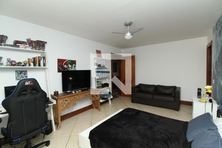 Casa à venda com 769m², 5 quartos e 4 vagasSuíte 3