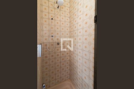 Casa à venda com 500m², 4 quartos e 4 vagas Casa à venda com 500m², 4 quartos e 4 vagasBanheiro 1 - Box