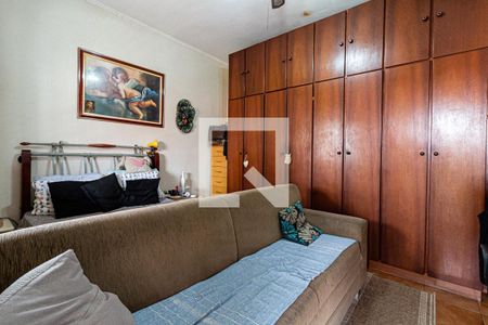 Casa à venda com 500m², 4 quartos e 4 vagas Casa à venda com 500m², 4 quartos e 4 vagasSala/Quarto