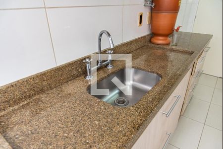 Apartamento à venda com 65m², 2 quartos e 1 vaga Apartamento à venda com 65m², 2 quartos e 1 vagaCozinha