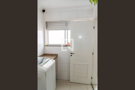 Apartamento à venda com 65m², 2 quartos e 1 vaga Apartamento à venda com 65m², 2 quartos e 1 vagaÁrea de serviço