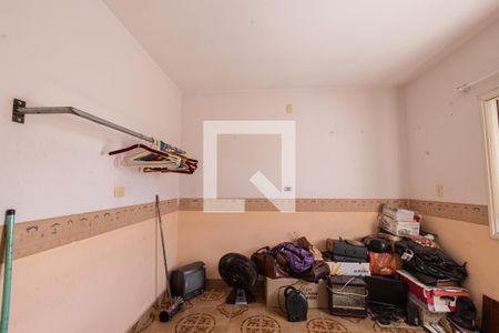 Casa à venda com 225m², 4 quartos e 3 vagas Casa à venda com 225m², 4 quartos e 3 vagasQuarto 2