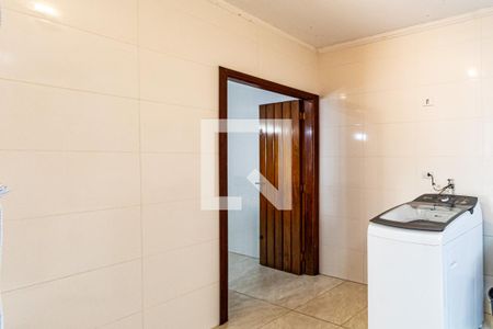 Casa à venda com 211m², 3 quartos e 2 vagas Casa à venda com 211m², 3 quartos e 2 vagasÁrea de serviço