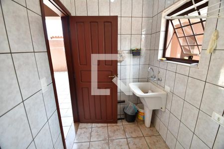 Casa à venda com 340m², 4 quartos e 2 vagasÁrea de Serviço