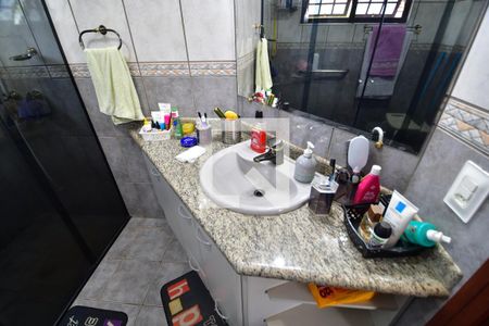 Casa à venda com 340m², 4 quartos e 2 vagasBanheiro 1