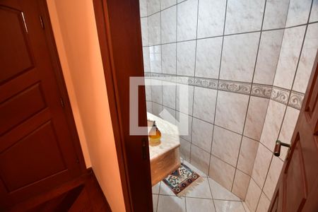 Casa à venda com 340m², 4 quartos e 2 vagasLavabo