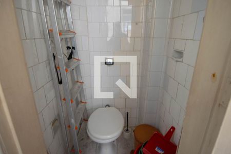 Apartamento à venda com 90m², 3 quartos e sem vagaBanheiro de Serviço